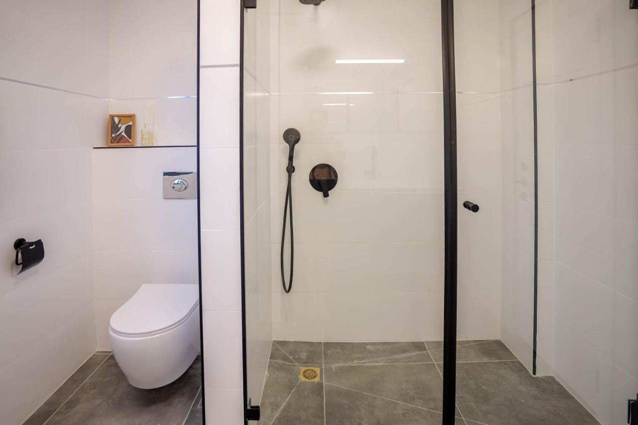 וילה רוני בריכה מחוממת Villa Roni Heated Pool Eilat Extérieur photo